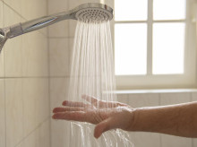 salud-y-bienestar/bienestar/20260815/alvaro-fernandez-farmaceutico-advierte-sobre-duchas-agua-fria-verano-son-contraproducentes-cnsm_448514