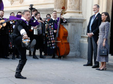 espana/casa-real/20260422/sanchez-vuelve-dejar-solos-reyes-dos-actos-premio-cervantes-evitar-abucheos_409347