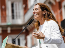 espana/madrid/20260425/monica-garcia-anuncia-quiere-enfrentarse-ayuso-proxima-elecciones-comunidad-madrid_410968