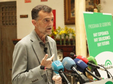 espana/andalucia/20260427/izquierda-andaluza-recupera-idea-banca-publica-plantea-impuestos-superricos_411474