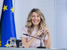 gente/20260429/nueva-melena-yolanda-diaz-plan-le-gusta-hacer-hija-carmela_412063