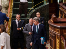 espana/20260428/pp-rechaza-reducir-asistencia-sanitaria-casos-emergencia-vital-remigracion-propone-vox_412085