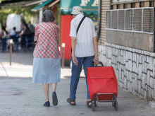 espana/galicia/20260522/galicia-comunidades-envejecidas-europa-cada-tres-gallegos-tendra-65-anos-2039_420426