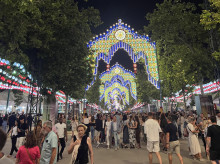 espana/andalucia/20260505/granada-calienta-motores-feria-famoso-corpus-contara-70-casetas_414163