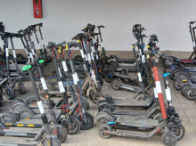 espana/la-voz-de-cordoba/actualidad/20260508/retiran-cordoba-231-patinetes-propietarios-incumplimiento-norma_415709