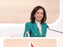 economia/20260805/fed-da-visto-bueno-compra-webster-banco-santander_446881