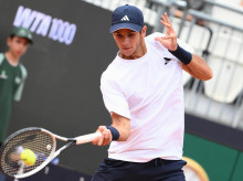 deportes/tenis/20260510/jodar-tira-epica-vencer-local-arnaldi-sellar-pase-octavos-masters-roma_416143