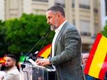 espana/20260731/testimonio-entre-lloros-mujer-ceuti-hecho-eco-abascal_445722