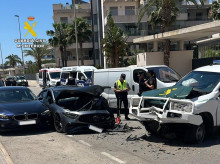 espana/comunidad-valenciana/20260519/dos-detenidos-persecucion-temeraria-orihuela-costa-acabo-choque-contra-coche-guardia-civil_419311