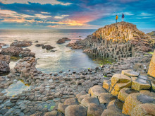 estilo-vida/viajar/20260521/calzada-gigante-leyendas-volcanes-whiskey-paisajes-singulares-irlanda-europa_419373