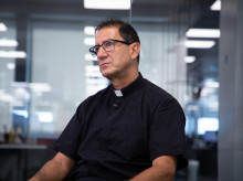 internacional/20260522/alberto-reyes-sacerdote-cubano-sentimos-arropados-pueblo-espanol-traicionados-izquierda-espanola_419929