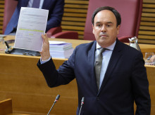 espana/comunidad-valenciana/20260521/perez-llorca-insiste-dialogar-sindicatos-parar-huelga-educativa-no-tolerara-utilizar-estudiantes_420054