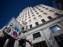 economia/20260902/telefonica-cierra-venta-edificio-gran-via-murciano-rey-centros-comerciales-200-millones_454663