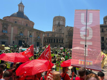 espana/comunidad-valenciana/20260522/generalitat-reacciona-masiva-manifestacion-sindicatos-educativos-valencia-pidiendo-vuelvan-negociacion_420532