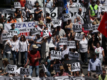 economia/20260523/mutualistas-manifiestan-madrid-pedir-cambios-pasarela-reta_420859