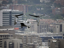 internacional/20260523/helicopteros-militares-estadounidenses-sobrevuelan-caracas-simulacro-evacuacion-embajada_420873