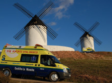 espana/castilla-la-mancha/20260525/clm-niega-renovar-vehiculo-sanidad-ambulancias-10-anos-averias-constantes_421325