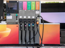 economia/20260923/estudio-alerta-europa-especialmente-vulnerable-paga-200-millones-diarios-combustible_461835