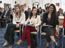 economia/20260604/bruselas-alerta-boom-renovable-espana-esta-superando-capacidad-red-almacenamiento_425238