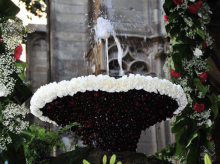 espana/cataluna/barcelona/20260605/barcelona-prepara-ou-com-balla-vera-leon-xiv-catedral-corpus_425613