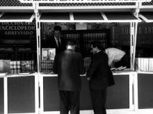 cultura/20260606/paseo-recoletos-retiro-como-cambiado-feria-libro-despues-nueve-decadas_425673