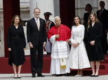 religion/20260606/directo-papa-pone-rumbo-madrid-comenzar-historico-viaje-apostolico-espana_425829