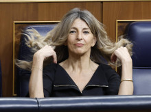gente/20260608/yolanda-diaz-cayetana-alvarez-toledo-politicas-visten-negro-congreso_426447