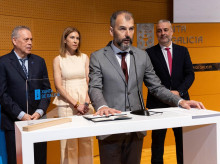 espana/galicia/20260608/oncologo-luis-angel-leon-nuevo-gerente-sergas-cese-jose-ramon-parada_426486