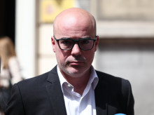 espana/madrid/20260929/delegado-gobierno-rechaza-desalojar-sol-exige-ayuso-respeto-derecho-reunion_464197