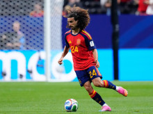 gente/20260621/motivo-cucurella-decidio-dejarse-melena-larga_430954