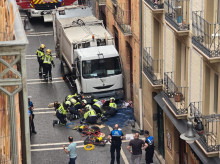 sociedad/20260628/camion-basura-averia-frenos-atropella-varias-personas-pamplona_433602