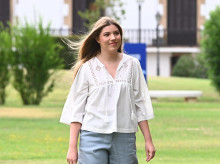gente/20261021/infanta-sofia-universitaria-paris-compras-paseos-charla-amigos_472022