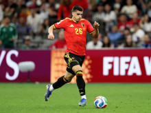 deportes/futbol/20260817/dos-jugadores-quiere-atletico-redondear-gran-mercado-fichajes_449813