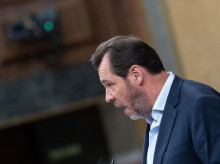 espana/20260717/oscar-puente-choque-supremo-fuera-puigdemont-vendria-espana-me-detengan-me-lleven-prision_440651