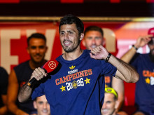 deportes/futbol/20260807/giro-guion-fichaje-rodri-barcelona-adelanta-real-madrid-hacerse-centrocampista_447536