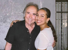 gente/20260723/joan-manuel-serrat-convierte-bisabuelo-82-anos-luna-dani-ceballos-dan-bienvenida-mellizas_443043