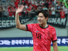deportes/futbol/20260725/atletico-refuerza-ataque-fichaje-kangin-lee-hasta-2031_443615