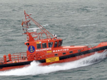 espana/galicia/20260726/orcas-ponen-jaque-navegacion-galicia-velero-hundido-varios-ataques-solo-tres-dias_443801