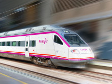 espana/madrid/20260727/solicitan-sancionar-renfe-mantener-trenes-cercanias-aire-plena-ola-calor_443932