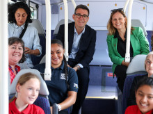 internacional/20260727/andy-burnham-sube-carro-mamdani-triunfa-tiktok_444036