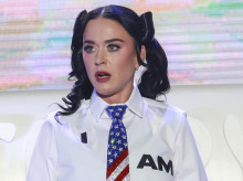 cultura/20260727/katy-perry-consternada-gobierno-trump-usar-cancion-firework-video-ataques-iran_444230
