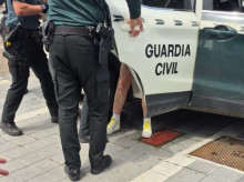 espana/castilla-y-leon/20260728/detenido-hombre-pedrajas-valladolid-intentar-matar-vecino-disparandole-escopeta_444410
