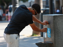 sociedad/sociedad-medio-ambiente/20260729/cuarta-ola-calor-comienza-avisos-toda-espana-menos-asturias-murcia-baleares_444722