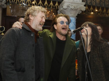 cultura/20260729/muere-56-anos-musico-irlandes-glen-hansard-accidente-moto_444947