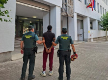 espana/castilla-y-leon/20260730/ingresa-prision-joven-detenido-provocar-incendio-forestal-castropodame-leon_445350
