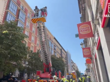 espana/madrid/20260730/incendio-burger-king-calle-atocha-obliga-evacuar-local_445431