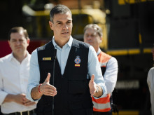 espana/20260731/marlaska-refuerza-seguridad-comitiva-oficial-sanchez-ceuta-utilizando-policias-desplegados-contener-crisis-migratoria_445696