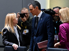 espana/20260807/gobierno-vuelve-cargar-contra-meloni-le-exige-levante-controles-fronteras_447668
