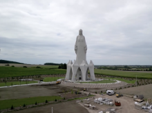 religion/20260731/polonia-inaugurara-estatua-alta-virgen-europa_445643