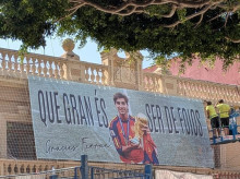espana/comunidad-valenciana/20260731/foios-homenajea-ferran-torres-pancarta-decisivo-gol-mundial_445826